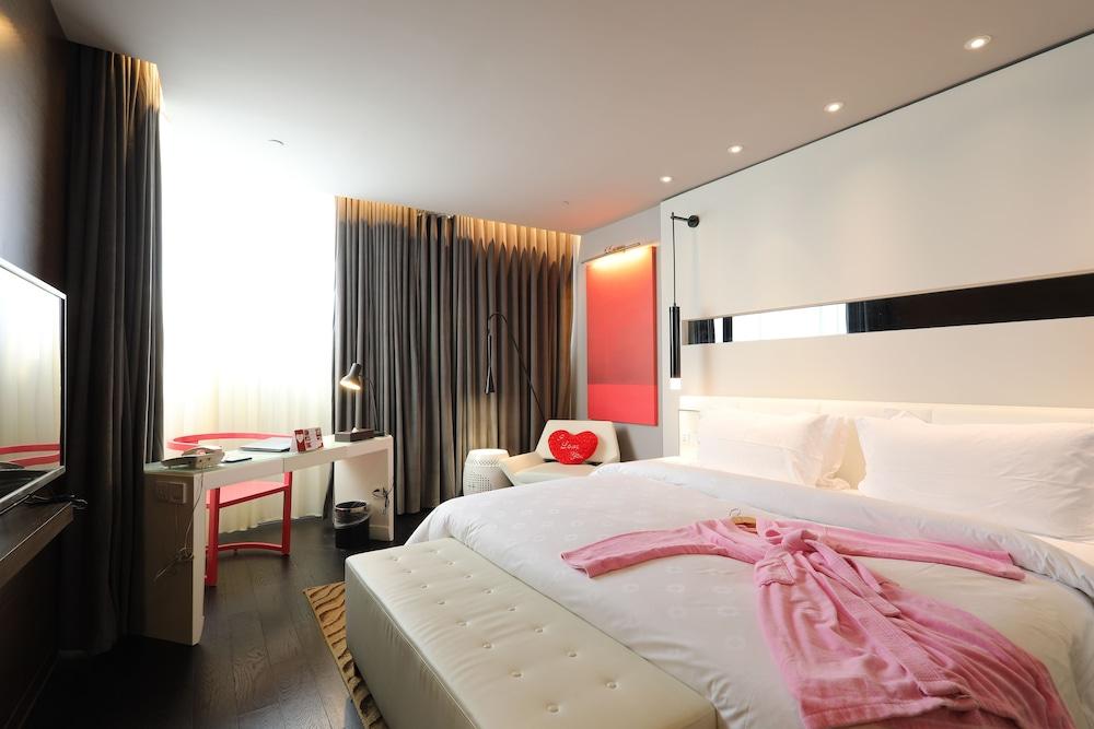 Metropolo Dahua Hotel